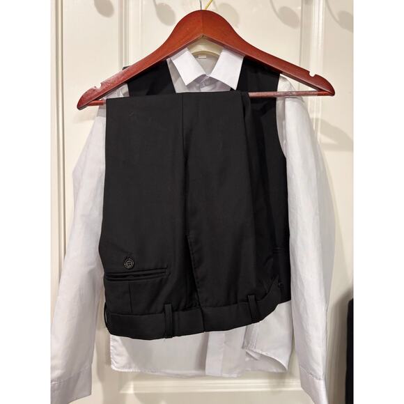 Capucci Italy Boys Four Piece Slim Black Tuxedo Size 14 - Picture 6 of 8